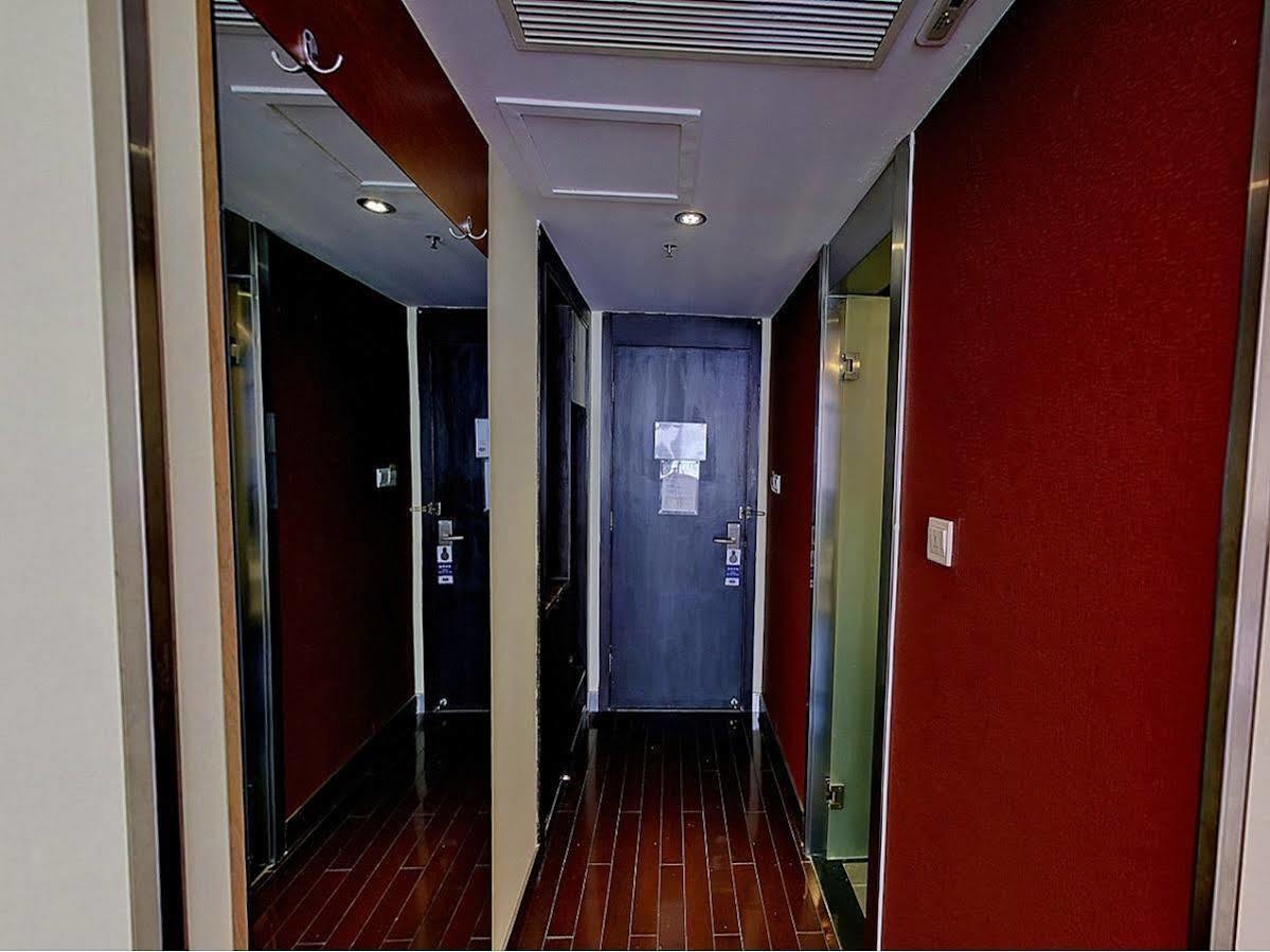 Hanting Express Shanghai Lujiazui Minsheng Road Exterior photo